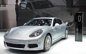 Mobil Listrik Terbaik